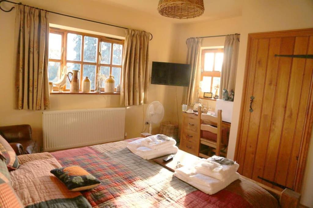 Bumbleberry Cottage Gresford Exterior foto